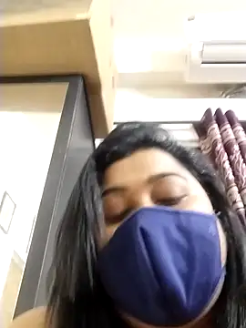 indianlisa5 online show from February 17, 8:59 pm