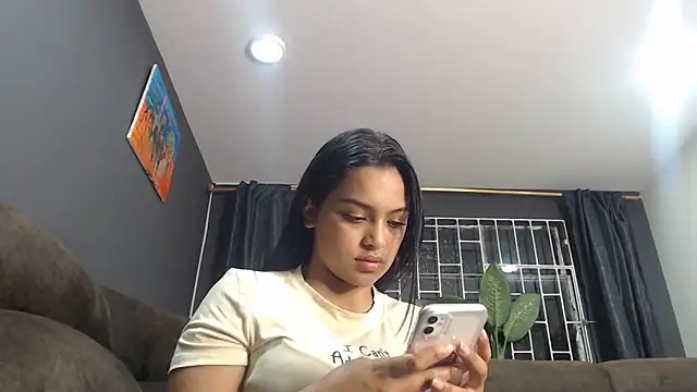 fairylatin222 online show from March 14, 2:06 am