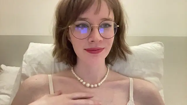 ms christiana online show from May 14, 8:15 pm