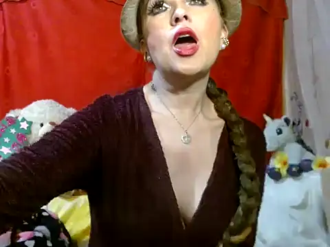 hottieperla online show from March 14, 7:19 pm