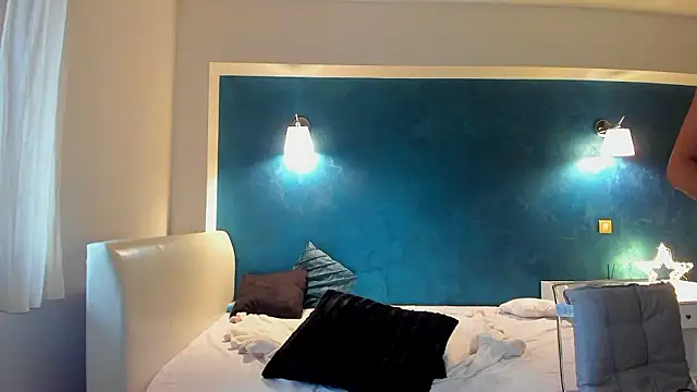 Awesome Jolie online show from December 10, 7:58 am