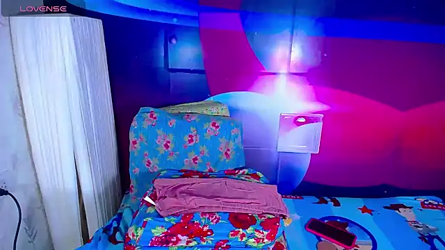 Cristalxxts online show from January 8, 6:43 pm