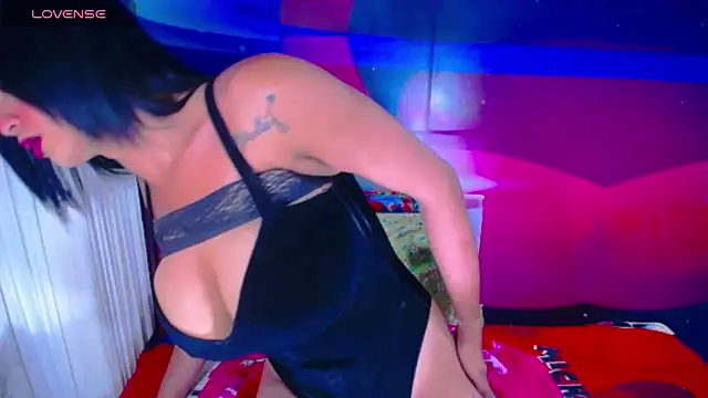 Cristalxxts online show from February 10, 6:12 pm