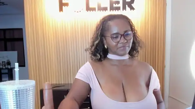 AliciaMiilf online show from February 11, 6:08 am