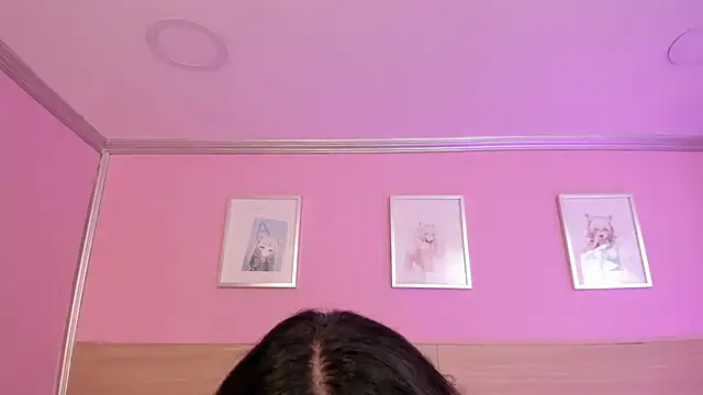 Sachi Meow online show from February 26, 6:43 pm