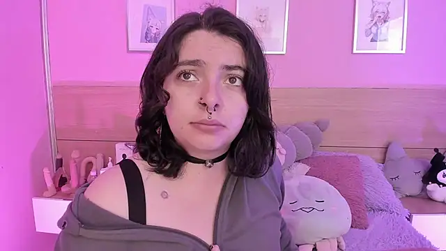 Sachi Meow online show from March 15, 11:40 am