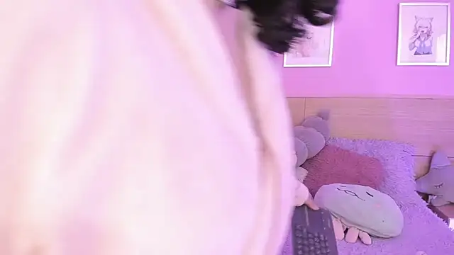 Sachi Meow online show from March 19, 6:44 pm