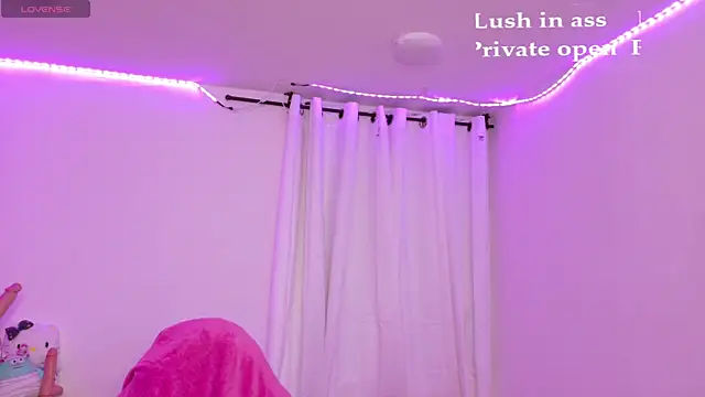Snapshot of Sachi_Meow chatting on May 27, 1:57 am Sachi Meow online show from May 27, 1:57 am