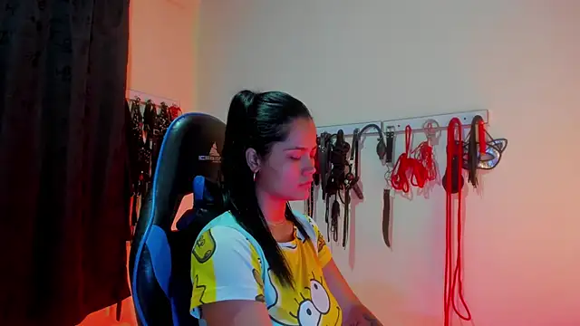 scarlet-kennedy98 online show from October 25, 3:47 am