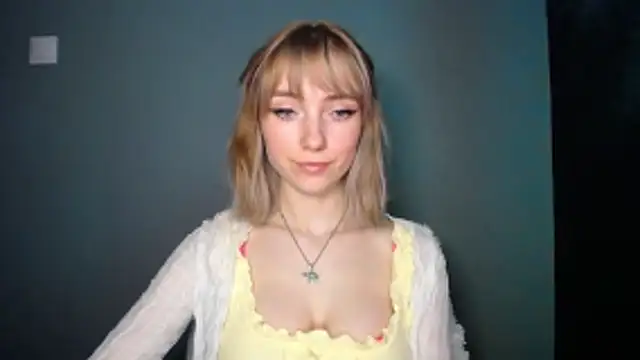 LuciaYoung online show from February 24, 7:34 pm