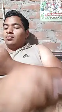 Snapshot of Blaximental2202 chatting on December 10, 2:50 pm Blaximental2202 online show from December 10, 2:50 pm