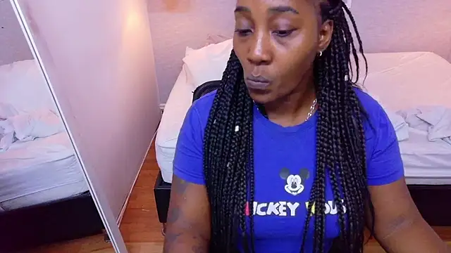 kiara evanss online show from November 27, 10:45 pm