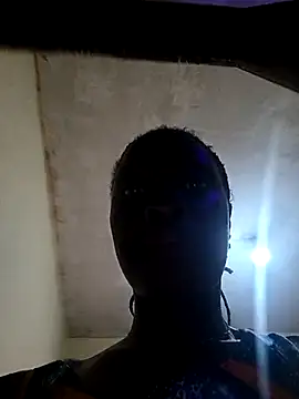 Snapshot of pretty_amaal chatting on February 4, 12:22 pm pretty amaal online show from February 4, 12:22 pm