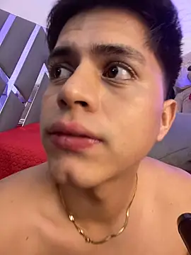 Snapshot of Niicky1_ chatting on December 28, 11:59 pm Niicky1 online show from December 28, 11:59 pm