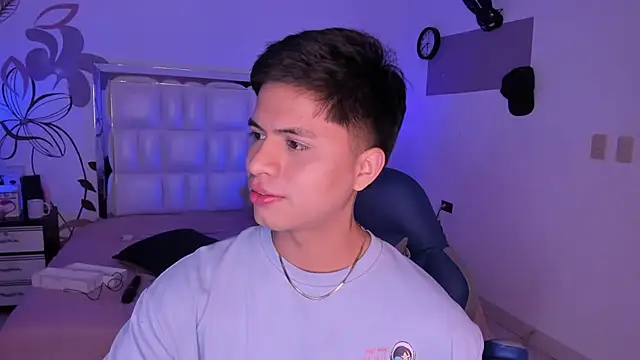 Snapshot of Niicky1_ chatting on December 30, 11:49 pm Niicky1 online show from December 30, 11:49 pm