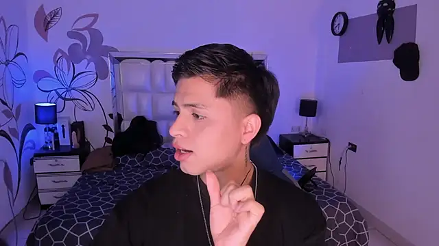 Snapshot of Niicky1_ chatting on January 20, 8:07 pm Niicky1 online show from January 20, 8:07 pm