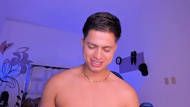 Snapshot of Niicky1_ chatting on January 30, 11:34 pm Niicky1 online show from January 30, 11:34 pm