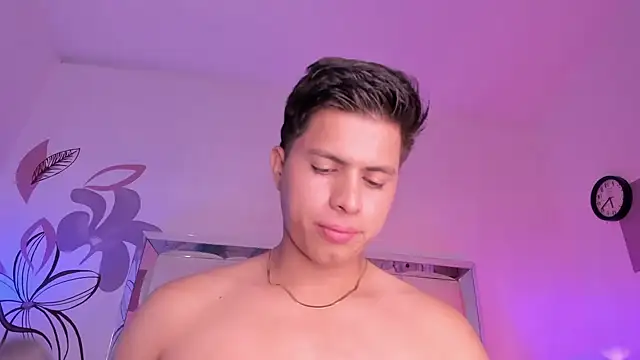 Snapshot of Niicky1_ chatting on February 13, 9:17 pm Niicky1 online show from February 13, 9:17 pm