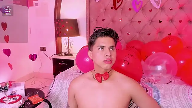 Snapshot of Niicky1_ chatting on February 14, 10:58 pm Niicky1 online show from February 14, 10:58 pm