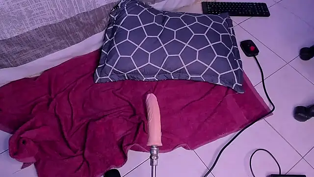 Snapshot of Niicky1_ chatting on March 2, 12:09 am Niicky1 online show from March 2, 12:09 am