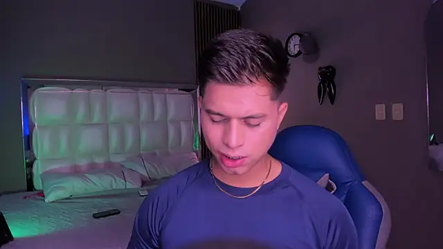 Snapshot of Niicky1_ chatting on September 16, 8:32 pm Niicky1 online show from September 16, 8:32 pm