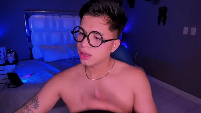 Snapshot of Niicky1_ chatting on September 18, 4:14 am Niicky1 online show from September 18, 4:14 am