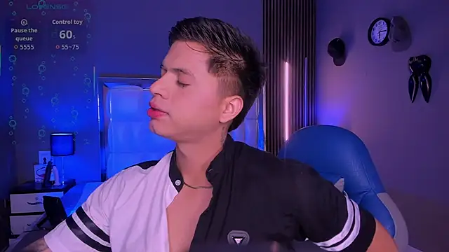 Snapshot of Niicky1_ chatting on October 5, 9:45 pm Niicky1 online show from October 5, 9:45 pm