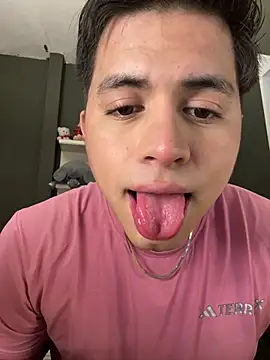 Snapshot of Niicky1_ chatting on March 6, 2:57 pm Niicky1 online show from March 6, 2:57 pm