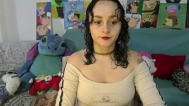 Snapshot of kitty22_ chatting on July 1, 12:29 pm kitty22 online show from July 1, 12:29 pm
