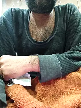 lund lol online show from February 5, 8:19 am