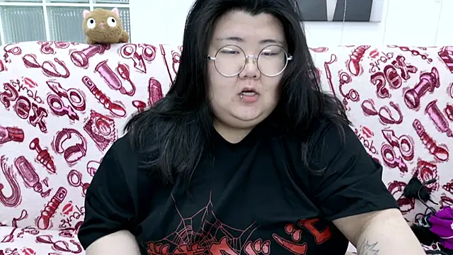 Nadine asian online show from April 4, 1:59 am