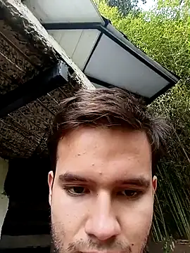 Snapshot of kaloschaos77 chatting on December 1, 8:36 pm kaloschaos77 online show from December 1, 8:36 pm