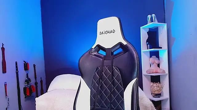 JadaRoberts online show from December 5, 12:36 pm