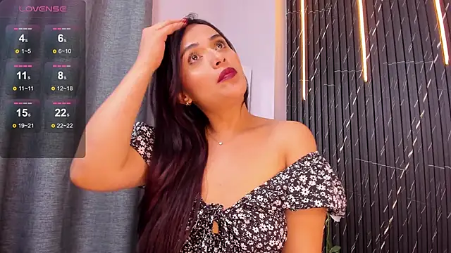 Snapshot of katrina_kaif_x chatting on January 17, 10:45 pm katrina kaif x online show from January 17, 10:45 pm