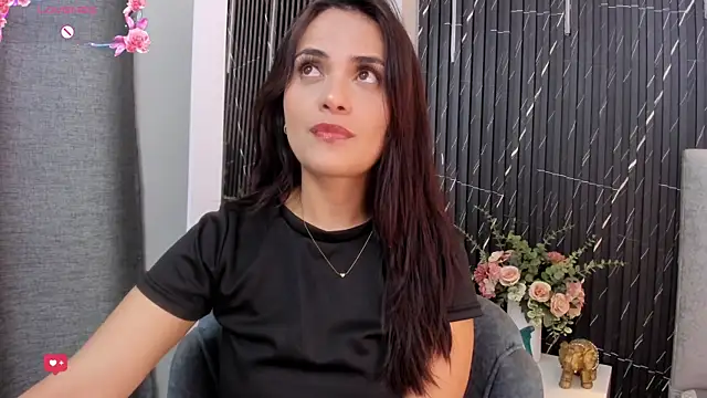 Snapshot of katrina_kaif_x chatting on April 30, 7:20 pm katrina kaif x online show from April 30, 7:20 pm