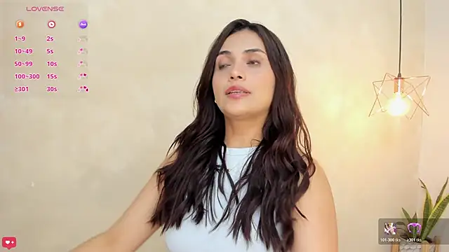 Snapshot of katrina_kaif_x chatting on June 28, 12:44 pm katrina kaif x online show from June 28, 12:44 pm