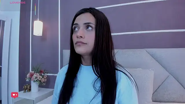 Snapshot of katrina_kaif_x chatting on July 6, 7:16 pm katrina kaif x online show from July 6, 7:16 pm