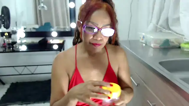 keyla-sensual online show from March 14, 11:21 pm