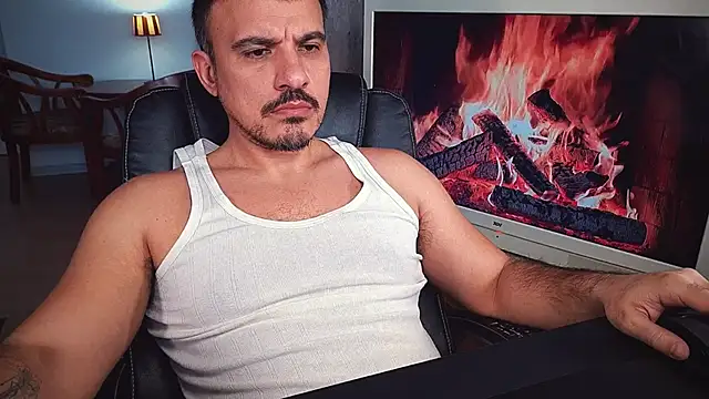 officeman7 online show from January 25, 3:09 pm