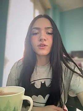 Snapshot of ShannonShanny chatting on January 21, 10:41 am ShannonShanny online show from January 21, 10:41 am