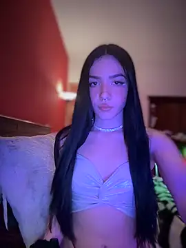 Snapshot of ShannonShanny chatting on February 1, 1:41 pm ShannonShanny online show from February 1, 1:41 pm