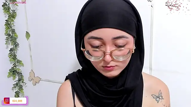 aysel elid online show from May 16, 10:08 pm