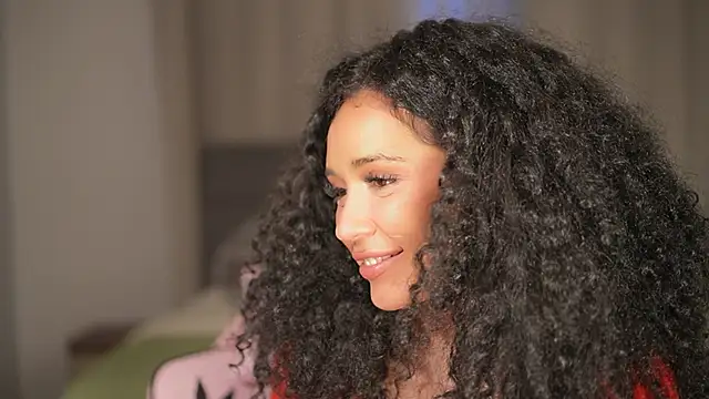 Moan4u online show from December 19, 5:40 am