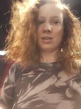 Exhibitionsplit online show from March 14, 10:48 pm