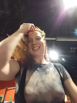 Exhibitionsplit online show from March 20, 10:58 pm