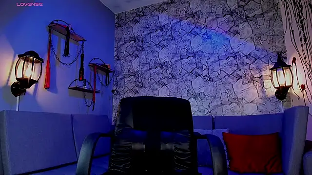 Snapshot of irregular_fetish_ chatting on February 8, 7:59 pm irregular fetish online show from February 8, 7:59 pm