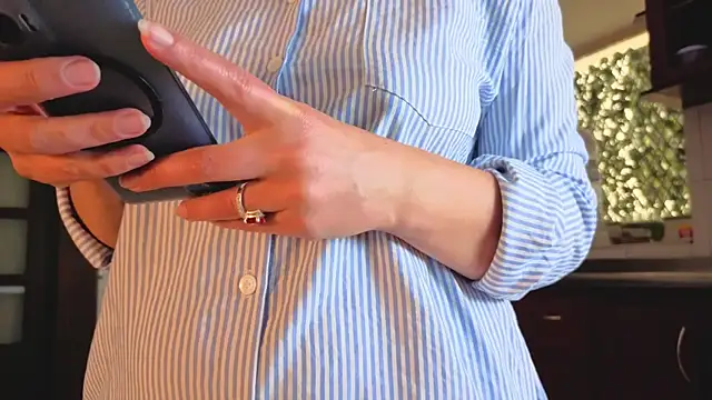 scarlett moore online show from February 23, 4:04 pm