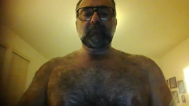 chainjulious online show from November 17, 1:17 pm