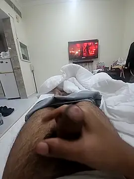 DesiRocco7 online show from January 16, 6:28 am