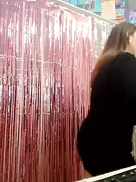 Mia Novikov online show from April 6, 5:25 pm